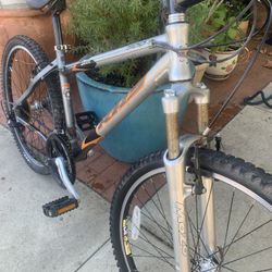 Mountain Bike KHS 500