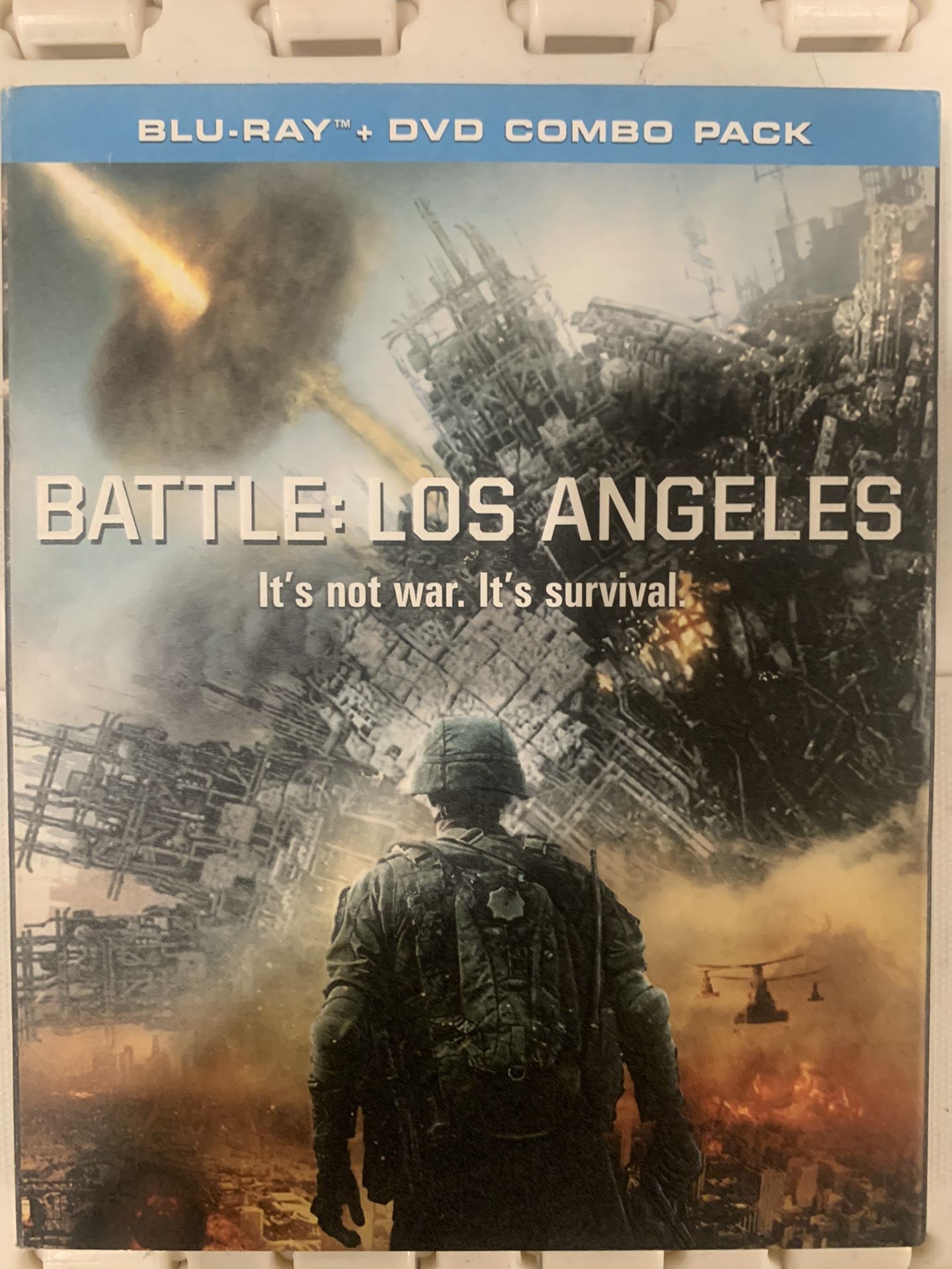 Battle For Los Angeles ( Blu-Ray)