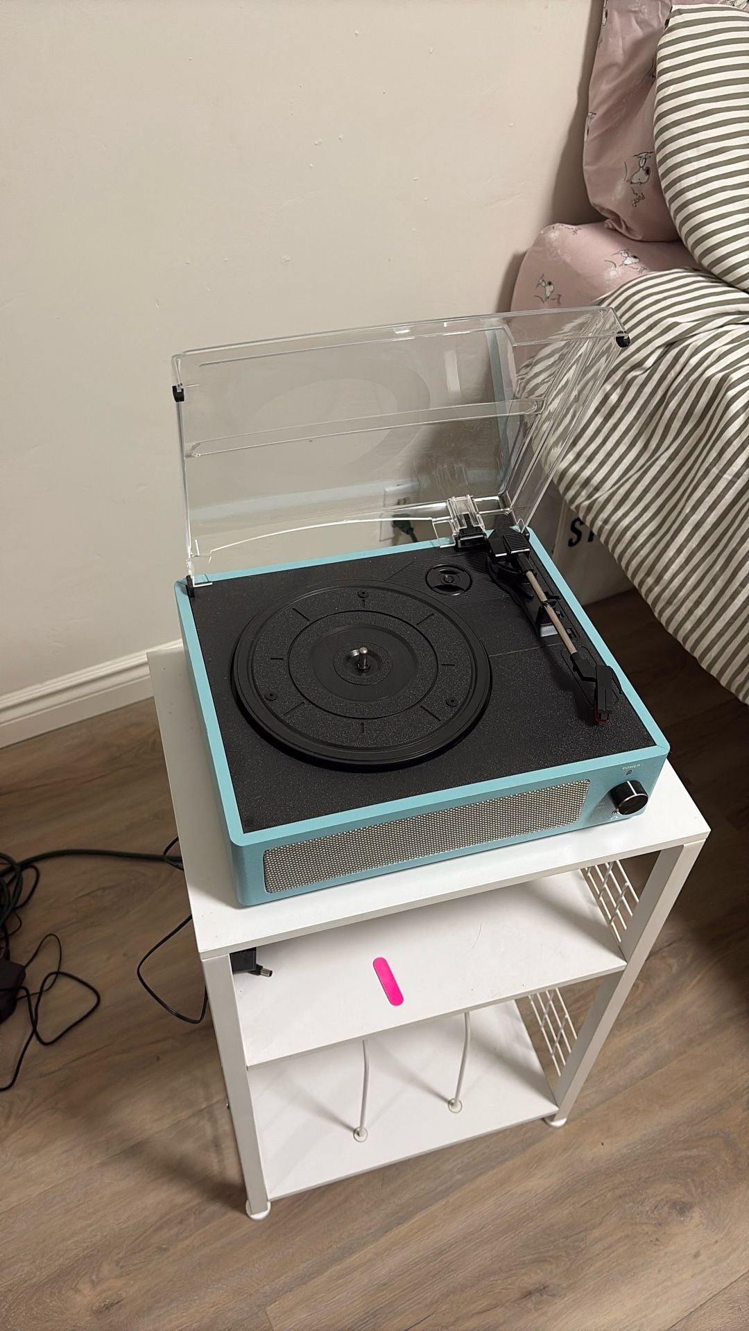 Turntable