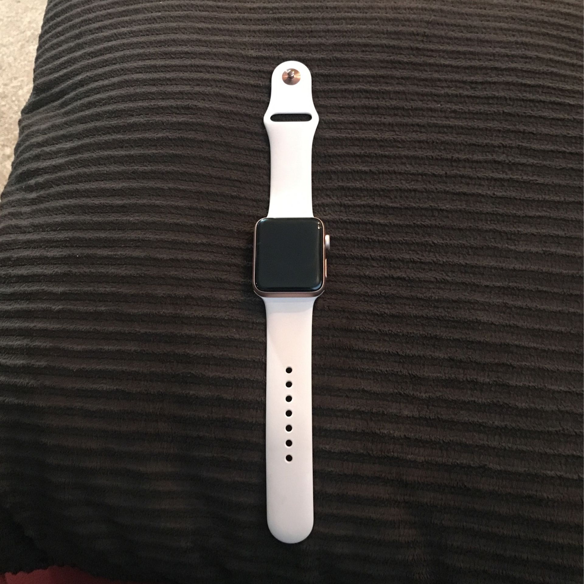 Apple Watch Series 3 W/ Cellular 42mm
