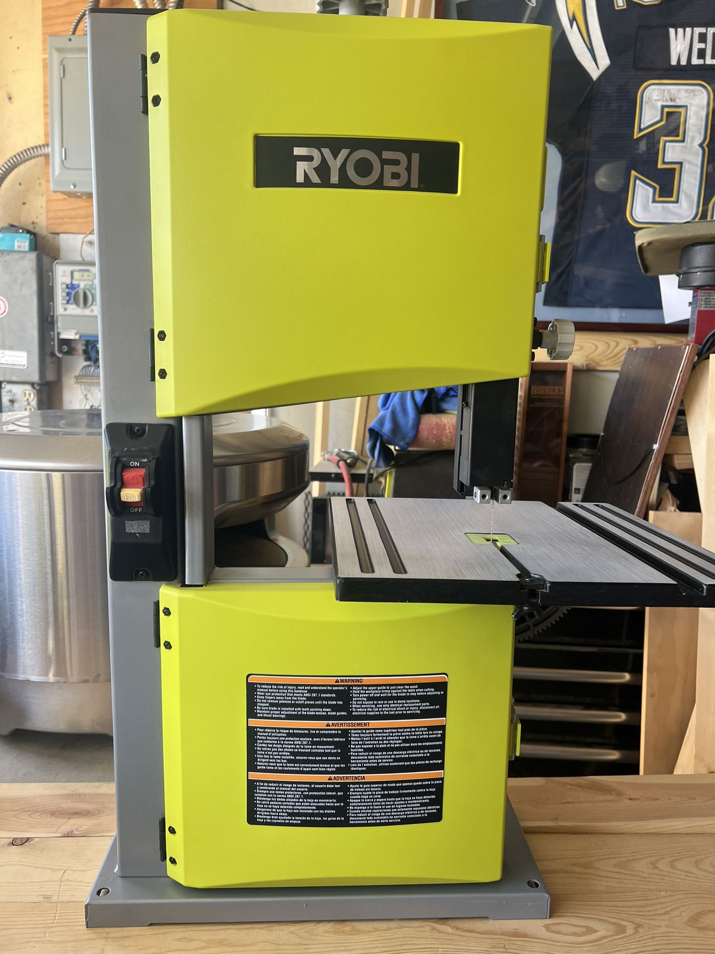 Ryobi Band Saw (Corded)