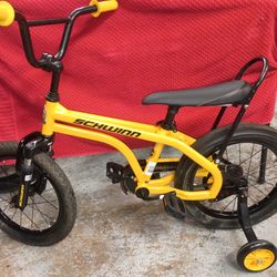 SCHWINN KARATE EVO 16" BIKE BLACK & GOLD