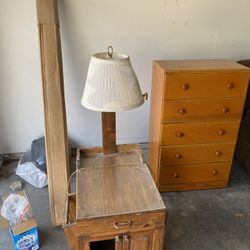 End Table With Built In Lamp