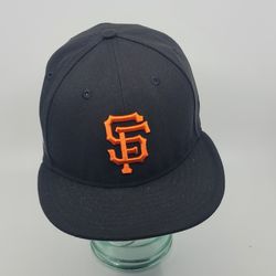 San Francisco Giants 2012 World Series 59Fifty New Era  Hat Fitted Sz 7 
1/2.
Pre-owned, good shape, please see photos for details. 100% polyester.