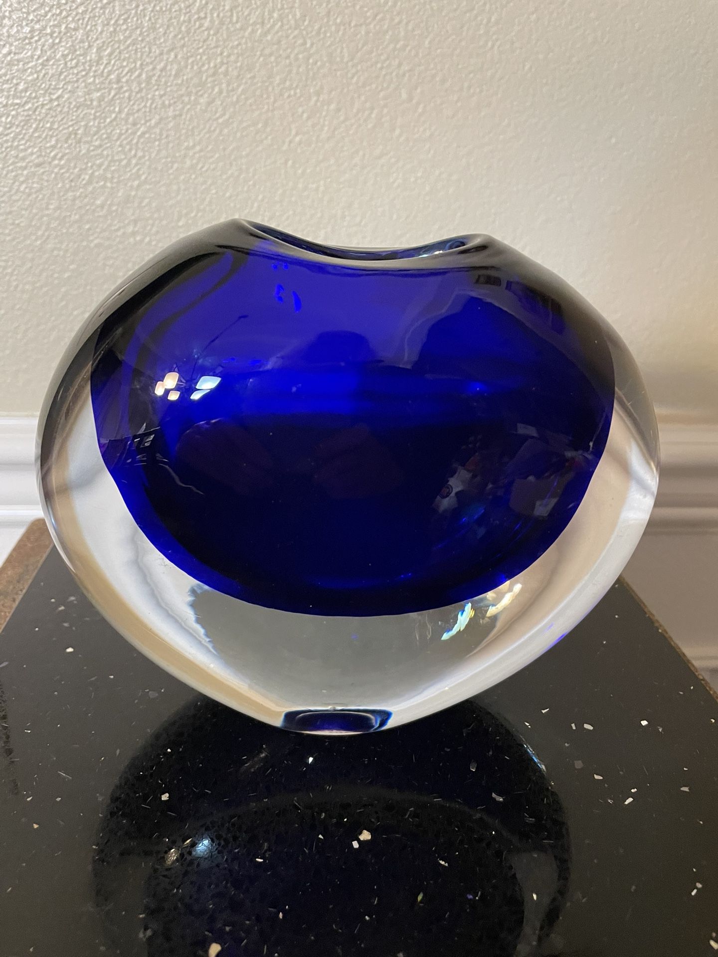 Murano Cased Glass Signed Glass Studio Cobalt Blue Vase 4.5 Lbs