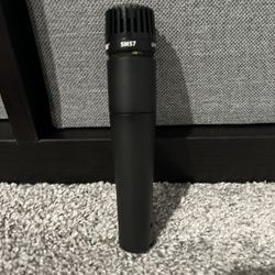 Shure SM57 Microphone 