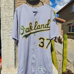 Game Worn Jaff Decker #37 Authentic Jersey 