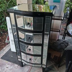 GORGEOUS BLACK ALL GLASS MIRRORED 4 DEEP DRAWS VANITEY DRESSER NO CRACKS AT ALL 41INBY22INWD 99 FIRM FINAL PAID 589