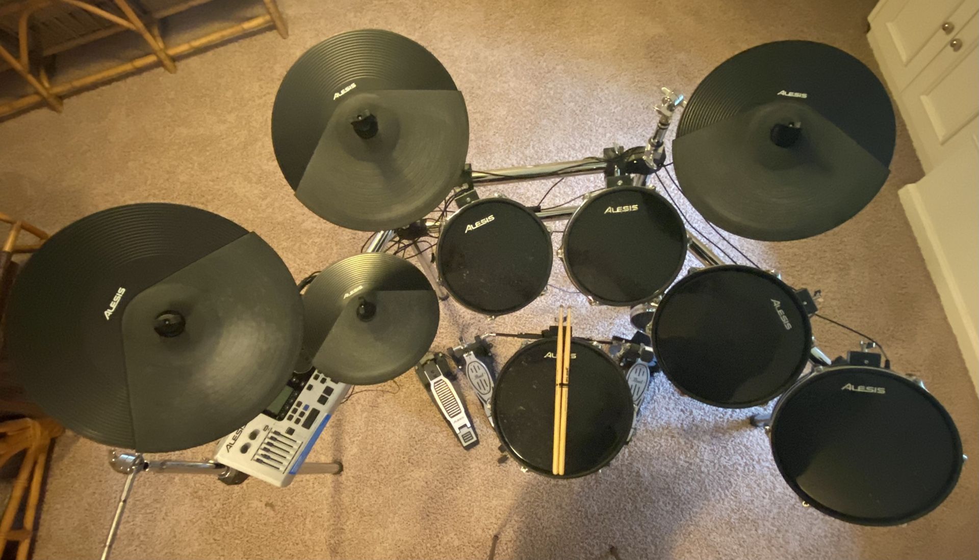 Alesis DM10X Drum Kit