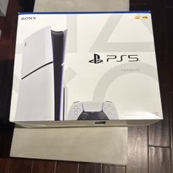 PlayStation 5 console slim 1 TB PS5