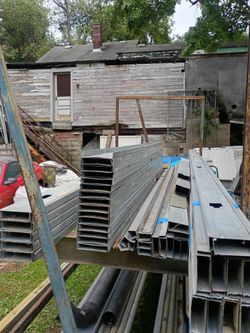 6" track x 10' long (29 pieces)