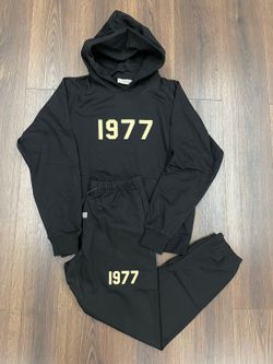 Essential Sweat Suit 