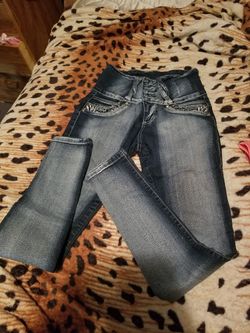High waisted jeans