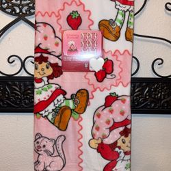 Strawberry Shortcake, Throw Blanket ( Read Description)
