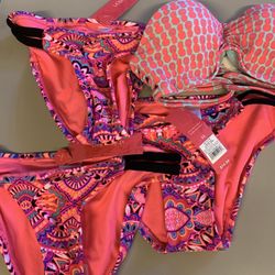 Bathing Suit Tops And Bottoms Bikinis size XS 👙 