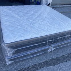 NEW MATTRESS KING SIZE PILLOW TOP WITH BOX SPRING 