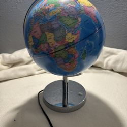 3-in-1 Illuminated World Globe - Nightlight and Constellation Globe for Kids