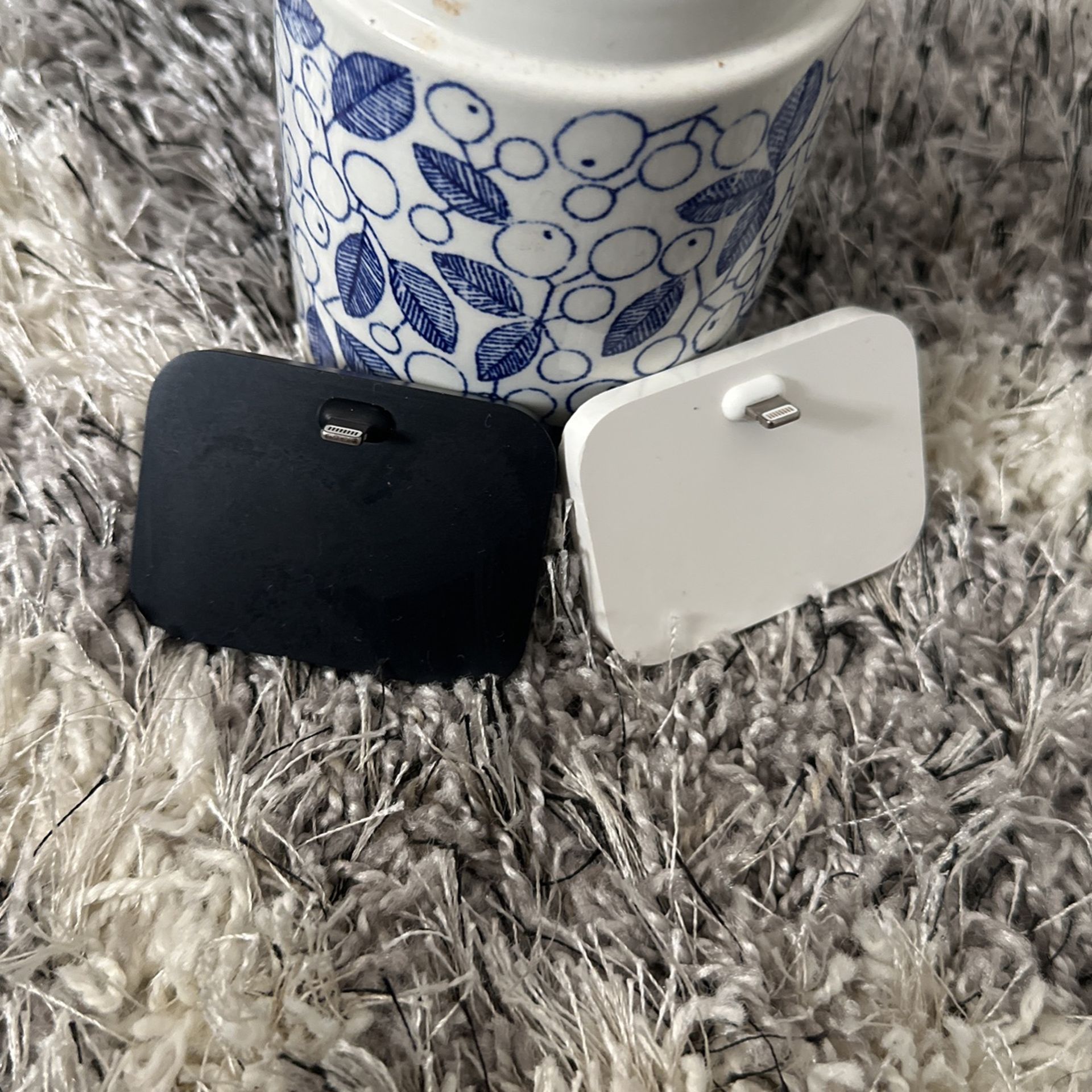 Genuine Apple Lightning Dock