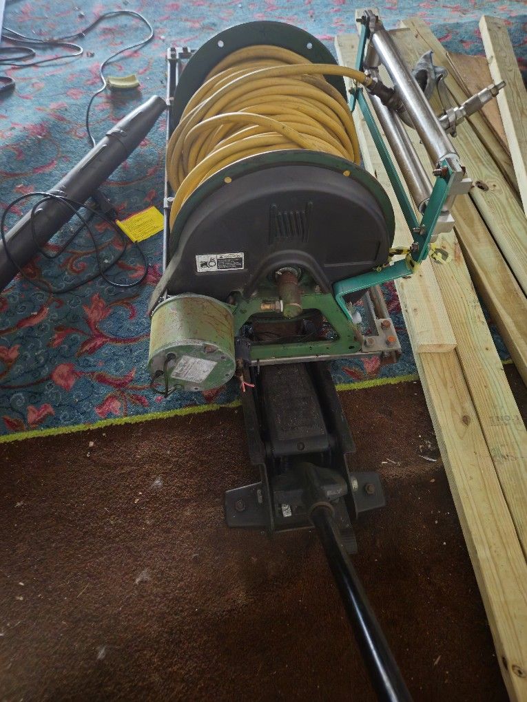 Two electric hose Reels