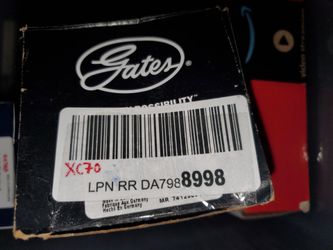 Volvo XC70 Thermostat with housing