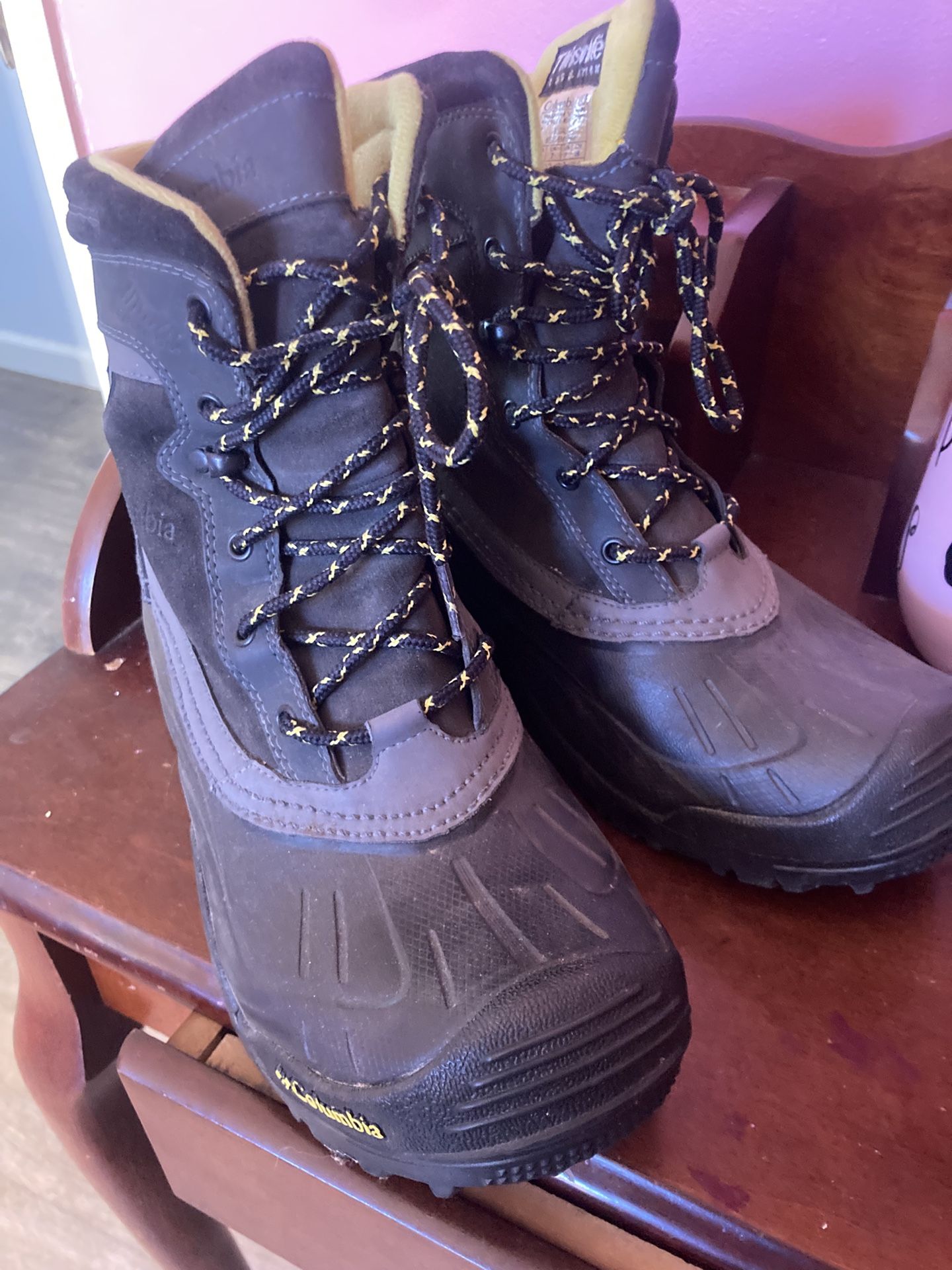 Columbia Men’s Boots Size 8