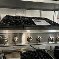 Ge Monogram 36” Range Top 