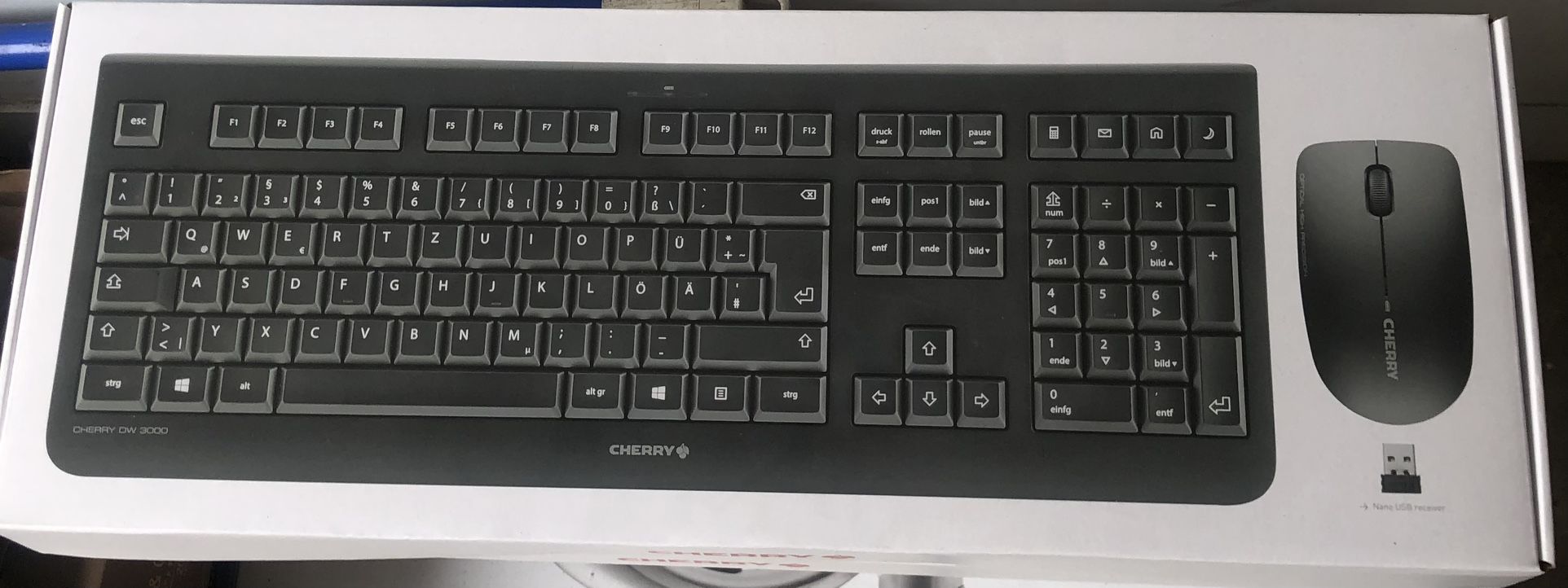 Cherry DW 3000 Keyboard