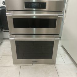 Fridgeaire Wall Microwave Oven