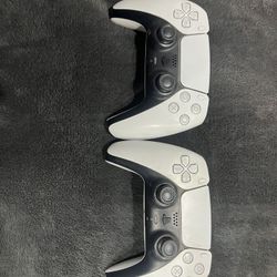 PlayStation 5 Controller (BROKEN)
