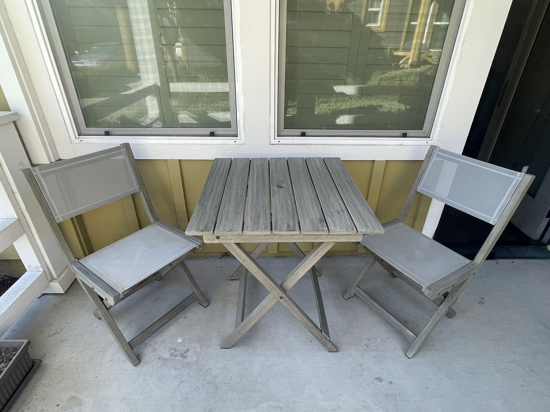 West Elm Outdoor Bistro Set (Weathered Gray)