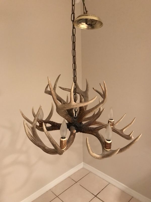 REAL ANTLER light fixture / chandelier, 5 bulb for Sale in Jupiter, FL