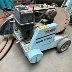 CONCRETE SAW