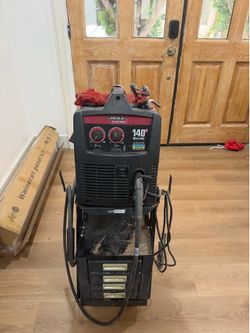 Welder - Lincoln 140 HD MIG