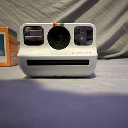 Polaroid Go Generation 2 w/ 48 Film