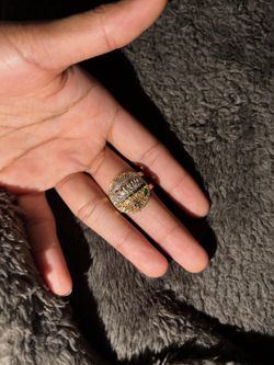 Last supper gold ring