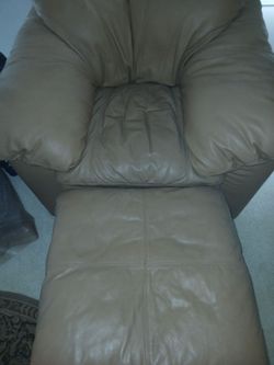 Tan Leather Recliner Chair with Ottoman
