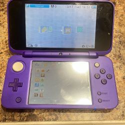 Nintendo 2DS XL