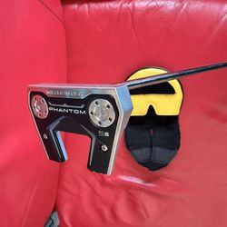 Scotty Cameron Phantom 5s