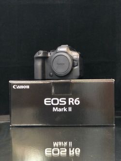 Canon EOS R6 Mark II Mirrorless Camera