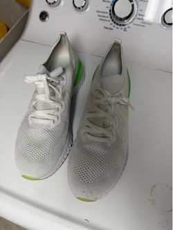 Mens Nike fly knits size 13