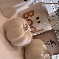 Halloween Decor