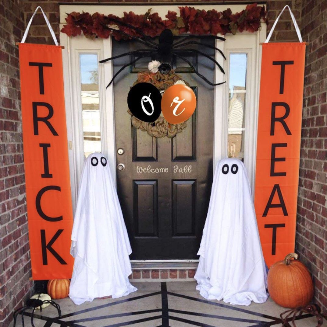 Join2Top Trick or Treat Banner and Balloons, Halloween Decorations for Door/Fireplace, Ready to Welcome Kids