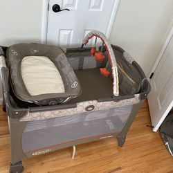 Graco Pack And Play With Changing Station