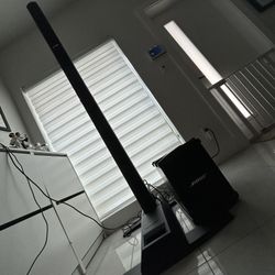 Bose L1 Model 1S Complete PA Sound System + B2 Bass + ToneMatch T1 – Excellent Condition