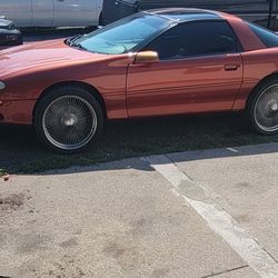 2001 Chevy Camero 130k Miles 22s