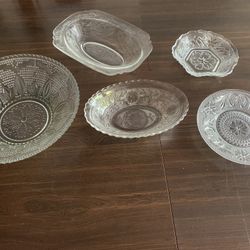 Glass Bowls Set All For $6