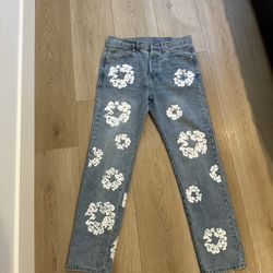501 Denim Tears Lightwash Jeans  Size 30