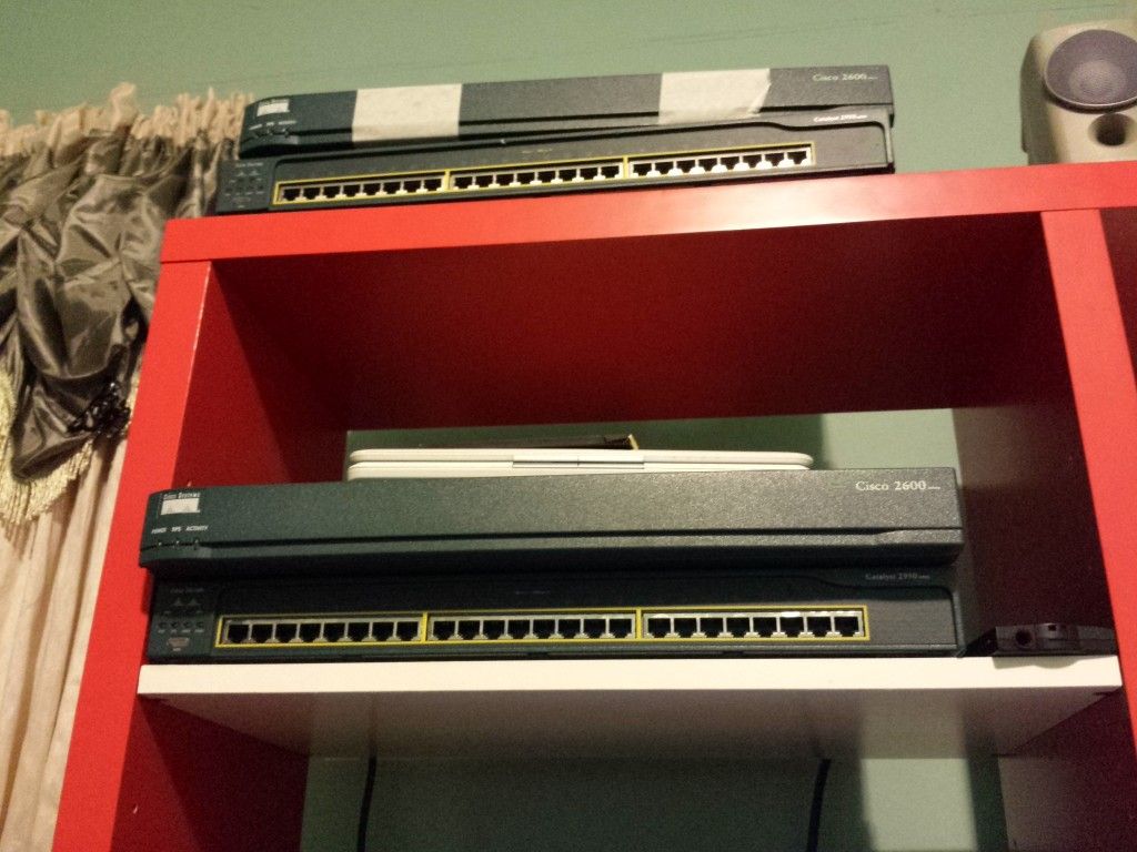 Cisco 2 switches 2 routers $100