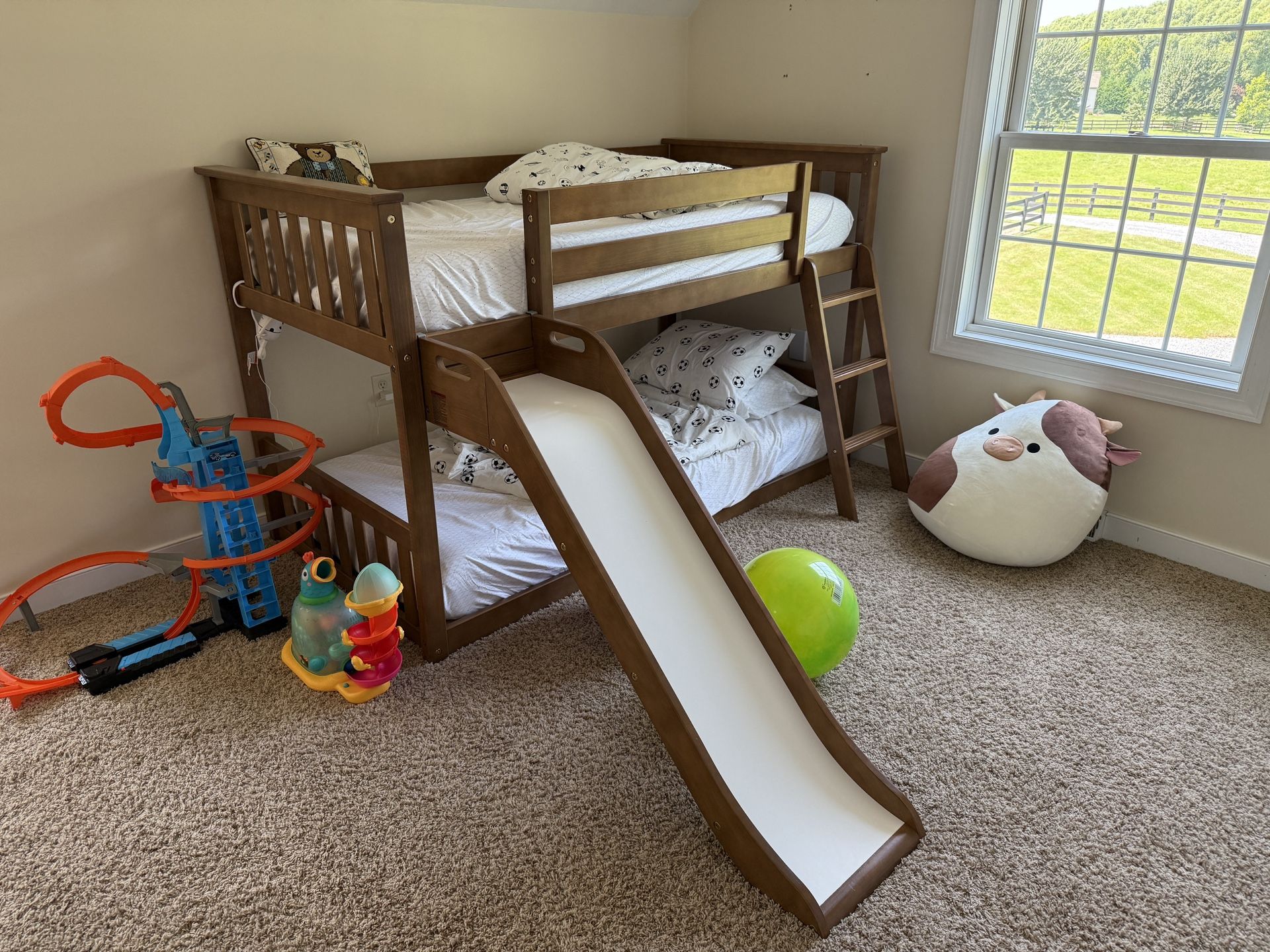 Bunk Bed W/ Mattress Max And Lilly