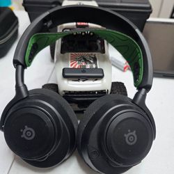 SteelSeries Arctis Nova 7x